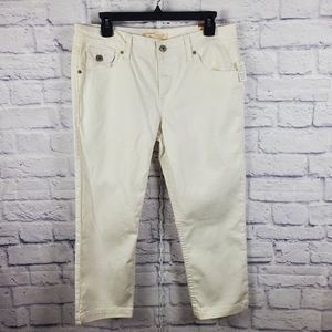 NWT No Boundaries 5 Pocket Capri Jeans, 15, White